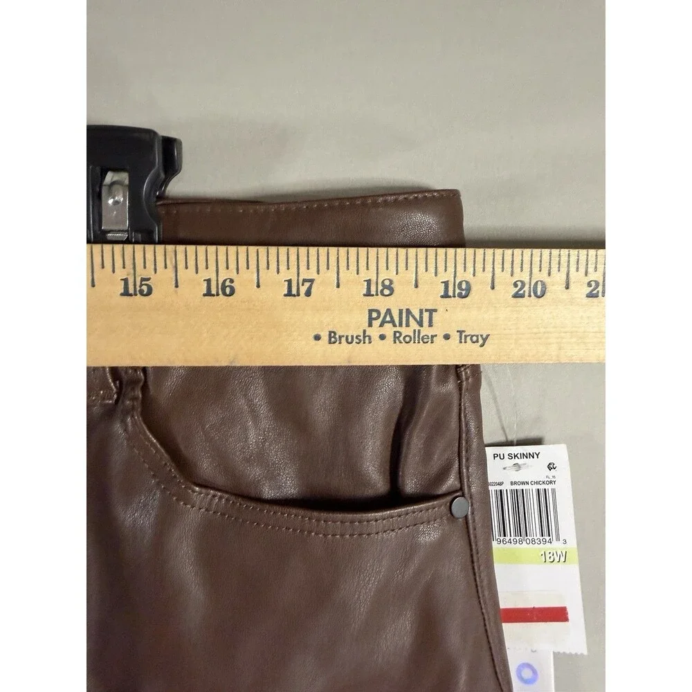 TINSELTOWN Women’s NWT Brown Faux Leather Pants High Rise Skinny Size 18W